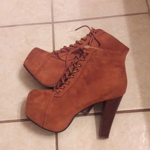 Casandra/ Brown Suede/ Platform/ Ankle/Boots